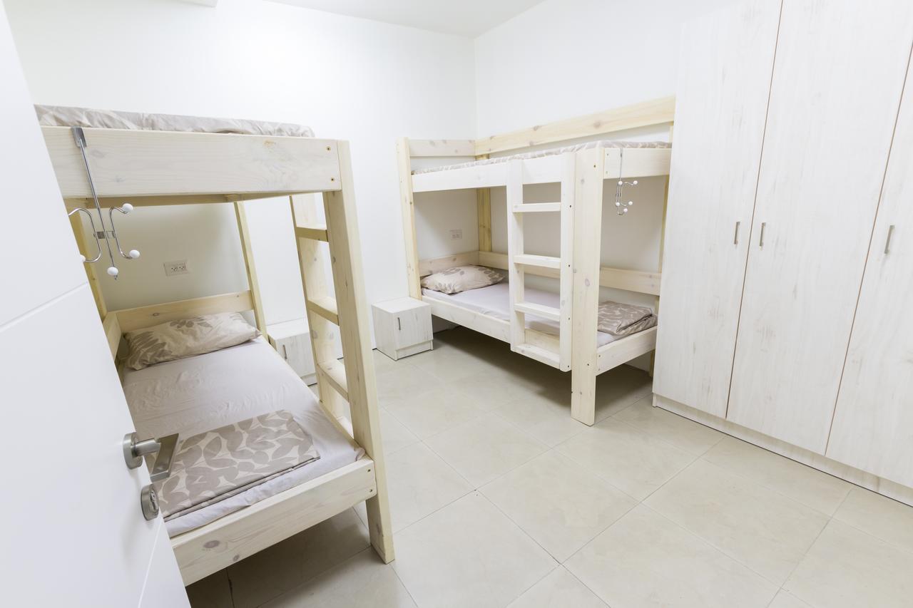 Mevaser - Christian Hostel 里雄莱锡安 外观 照片