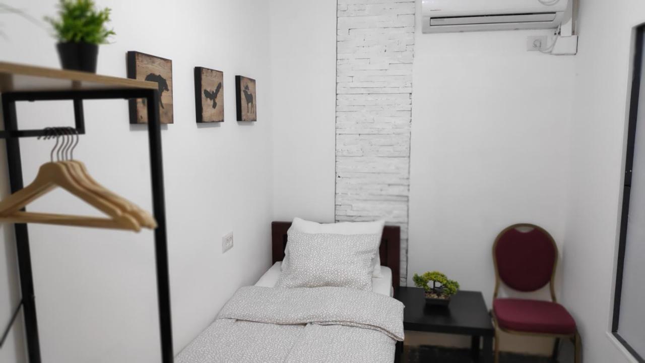 Mevaser - Christian Hostel 里雄莱锡安 外观 照片